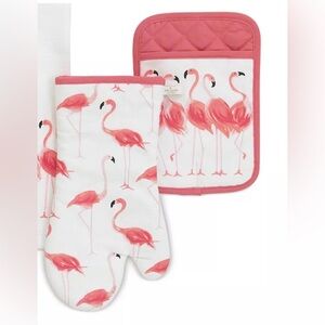 Kate Spade | Pink Flamingo Oven Mitt and Pot Holder Set